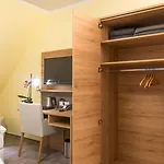 Hotel & Restaurant Sparta 3*